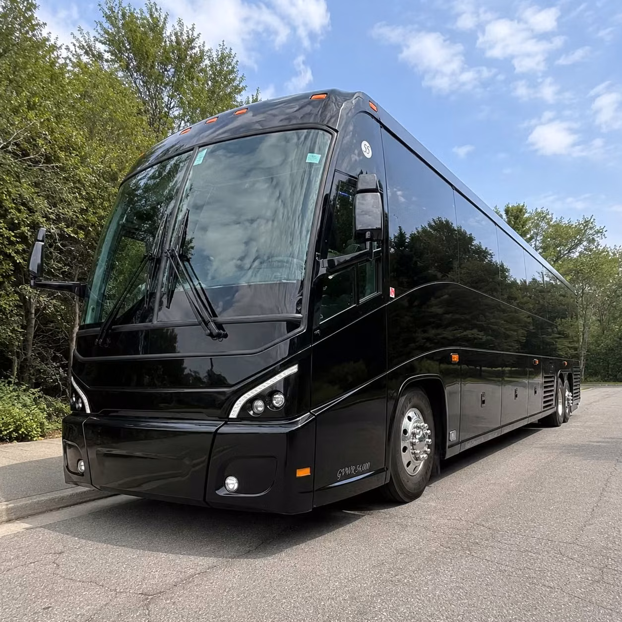 browse a large selection of employee shuttle buses for baldwin park corporate events and off site meetings